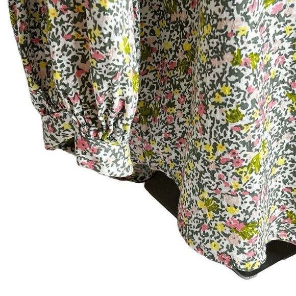 Caslon ditsy floral split neck top size L - Picture 6 of 13